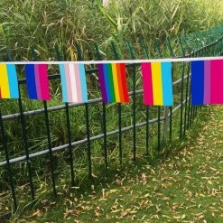 ANLEY 8 in. x 5.5 in. Assorted Rainbow String Flags 4 Mixed Flag Banners with LGBT (32-Piece) -US Flora Bunda Sales 2022 anley house flags a flag string lgbt 32pc fa 1000